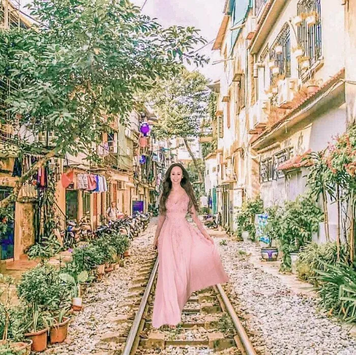 Editarse mal en lugares conocidos es, posiblemente, una de las tendencias de Instagram que más odio