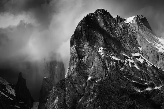 I Hiked 120 Miles Through The Karakoram Range To Photograph The World's Most Dangerous Peaks (13 Pics)