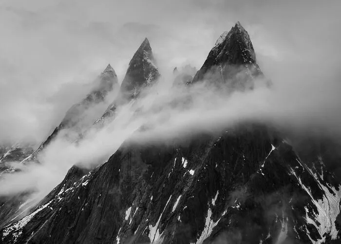 I Hiked 120 Miles Through The Karakoram Range To Photograph The World's Most Dangerous Peaks (13 Pics)