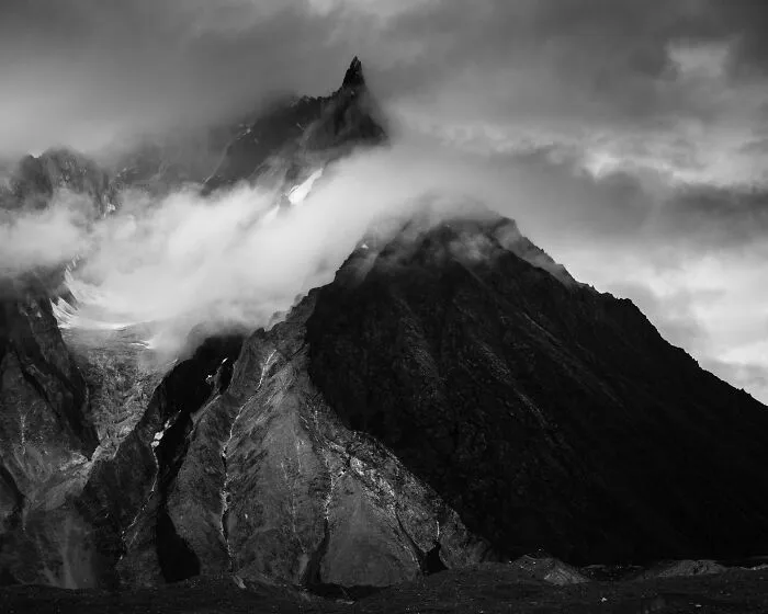 I Hiked 120 Miles Through The Karakoram Range To Photograph The World's Most Dangerous Peaks (13 Pics)