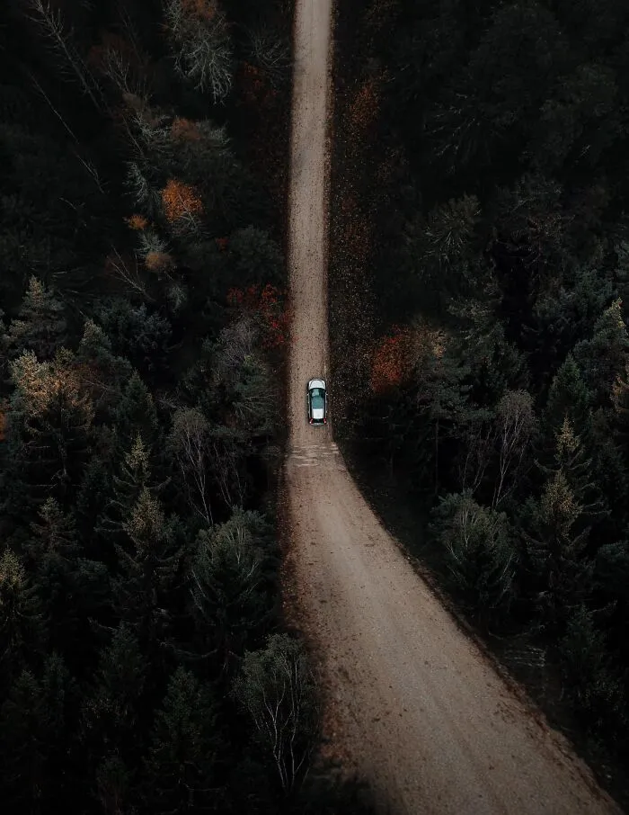 Malaysian Artist Creates Surrealistic Art That Shows What The "Corner Of The Planet" Would Look Like In These 11 Pictures