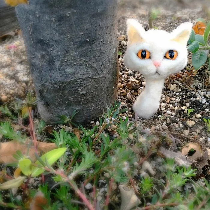 Japanese Felt Artist Combines Art And Technology To Create Creepy Cats (26 Pics)