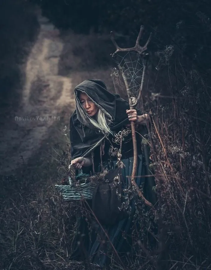 58-Year-Old Grandma Sews Costumes For Her Amazing Cosplays (30 Pics)