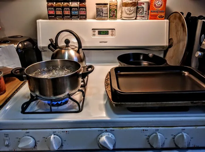 People Are Sharing The Biggest Cooking Mistakes They've Noticed Others Making (36 Pics)