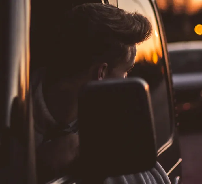 Estas mujeres comparten momentos en que los hombres las intimidaron sin ser conscientes de ello (42 historias)