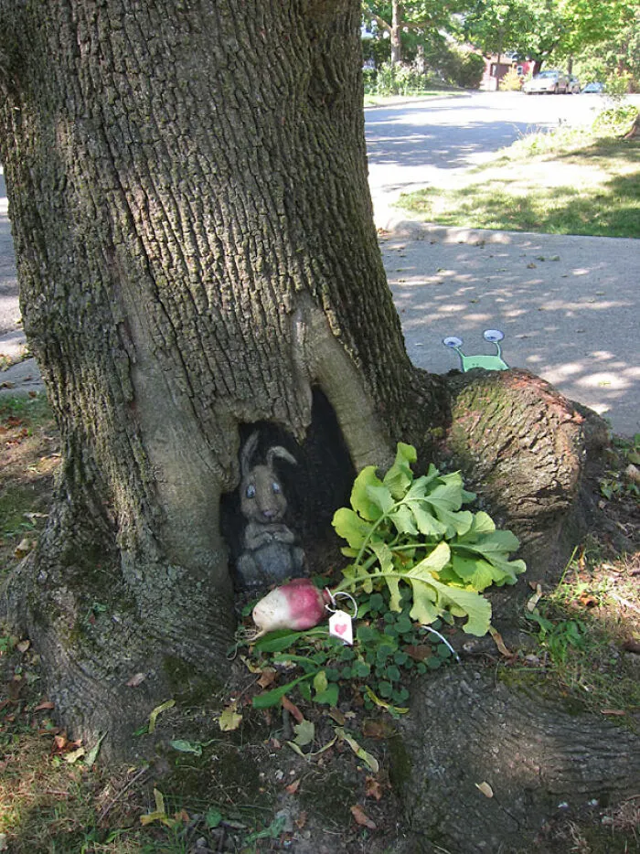 30 Obras de arte urbano con aventuras de personajes extravagantes, creadas por David Zinn