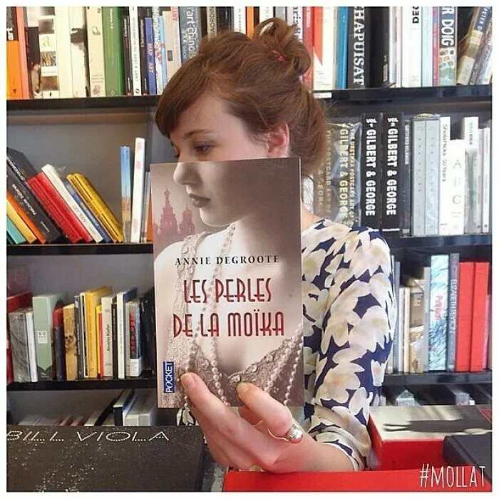 30 Of The Best Responses To The #Bookface Challenge