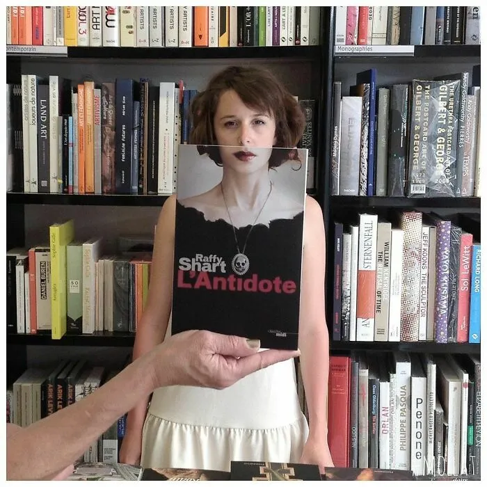 30 Of The Best Responses To The #Bookface Challenge