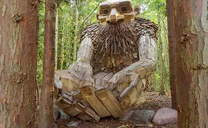 I Hid 10 Giant Troll Sculptures That I Made From Recycled Wood During Quarantine In The Wilderness Of Denmark
