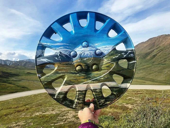 70 Paintings On Trash That Disappear Into Surroundings By This Eco-Artist