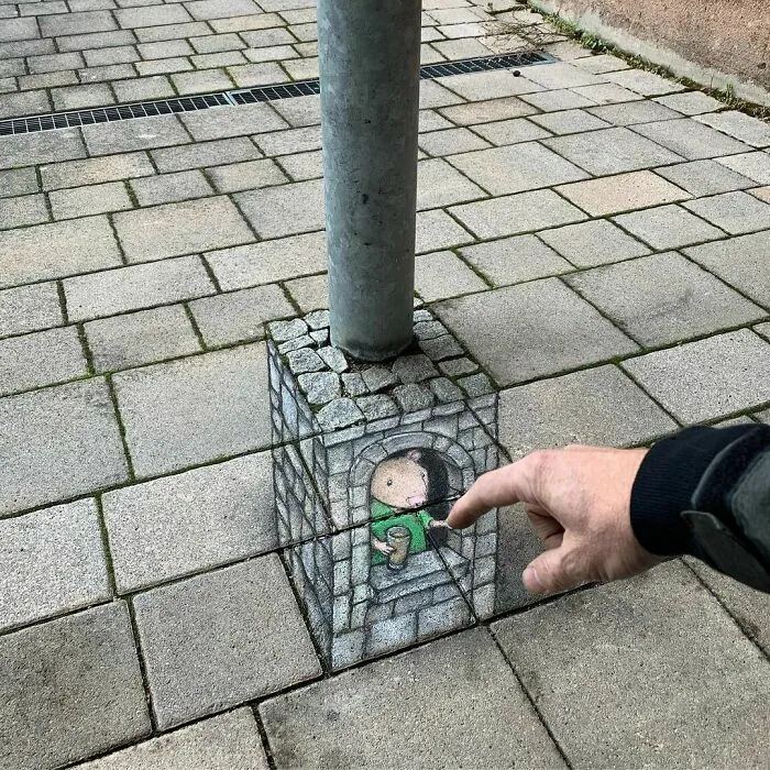30 Obras de arte urbano con aventuras de personajes extravagantes, creadas por David Zinn