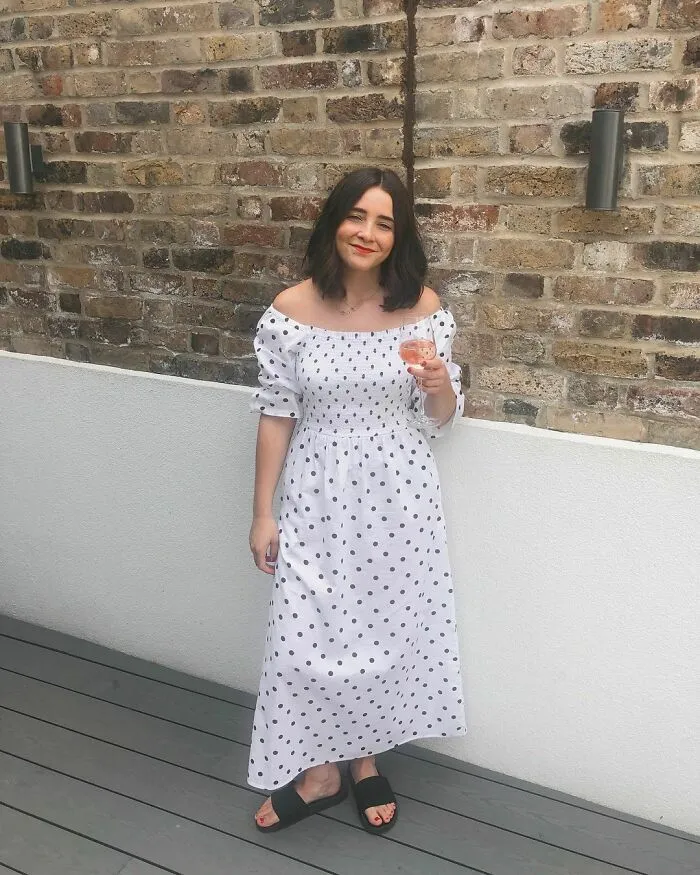 Esta mujer publica fotos de la ropa que su novio odia, añadiendo sus comentarios (31 fotos nuevas)