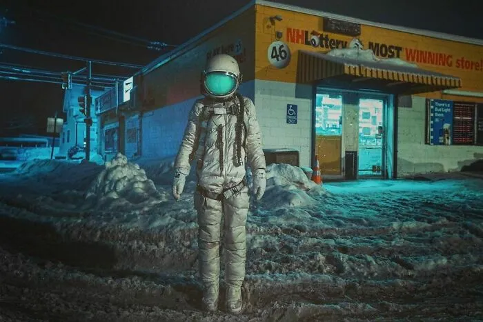I Took 40 Pictures Of An Astronaut Character Posing Around Futuristic And Dystopian Cities