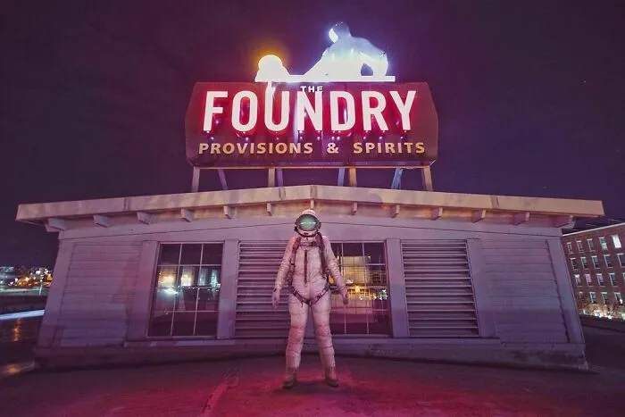I Took 40 Pictures Of An Astronaut Character Posing Around Futuristic And Dystopian Cities