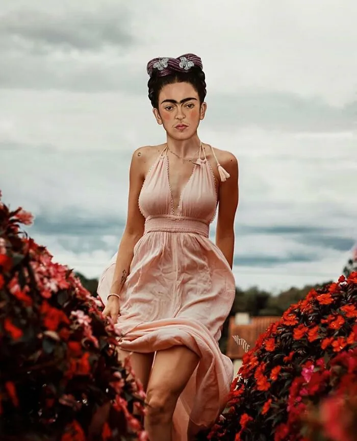 My 57 Photo Manipulations That Put Famous Subjects Of Paintings Out Of The Frame And Into The Modern World