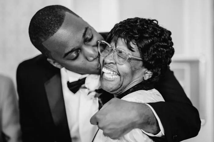Give Me A Kiss, You Beautiful Mama!