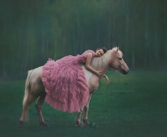 The Incredible Bond Between Animals And People In The Magical Photography Of Anastasiya Dobrovolskaya (40 Pics)