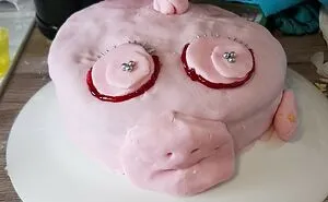 Hey Pandas, Post Your Best Cake Fails (Closed)