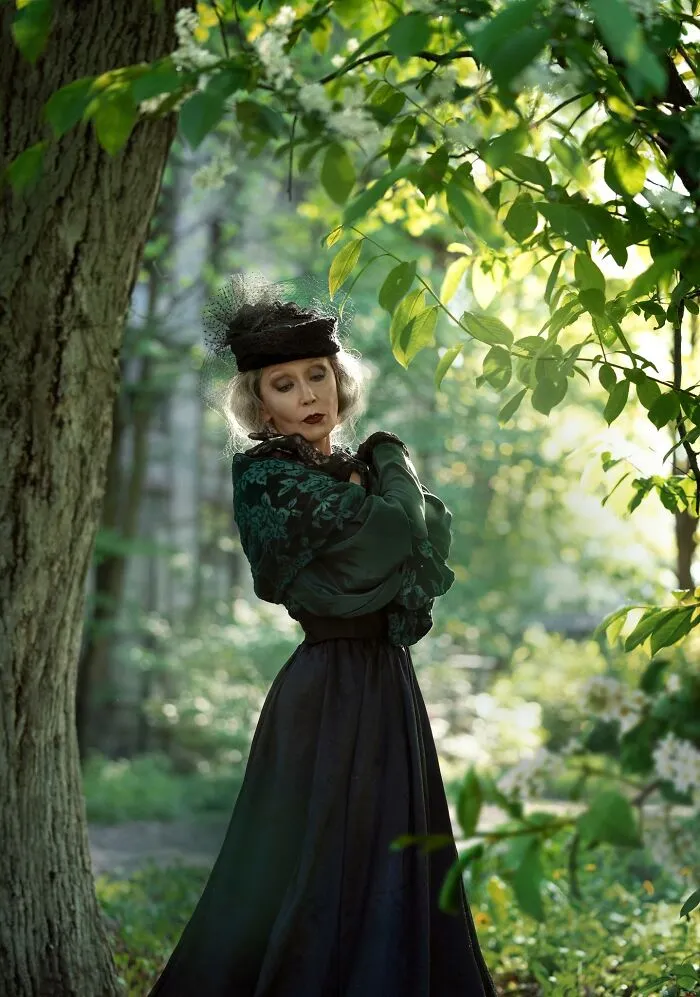 58-Year-Old Grandma Sews Costumes For Her Amazing Cosplays (30 Pics)