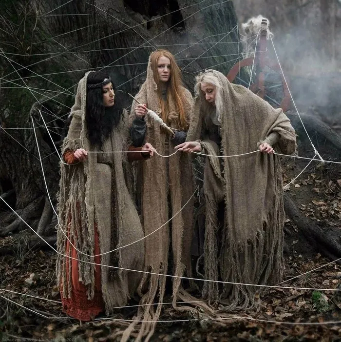 58-Year-Old Grandma Sews Costumes For Her Amazing Cosplays (30 Pics)