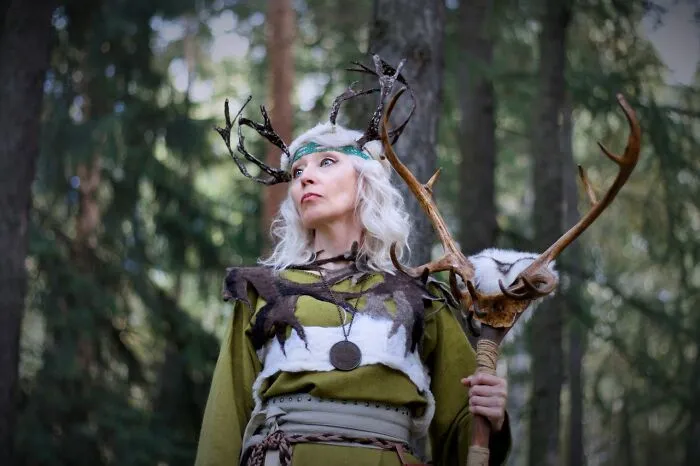 58-Year-Old Grandma Sews Costumes For Her Amazing Cosplays (30 Pics)