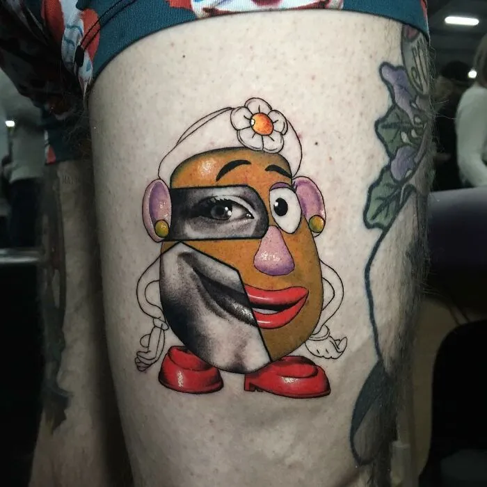 The French Tattoo Artist Produces Fantastic Tattoos In The Mixture Of 2 Styles