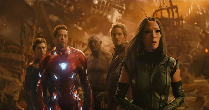 Everyone Tries To Keep A Single Dad From Snapping