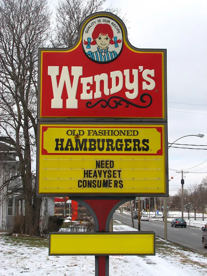 45 Of The Most Hilarious Fast Food Signs Ever Captured