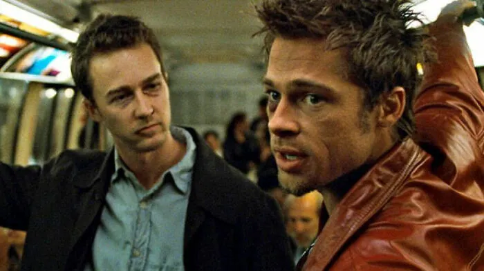 "What's The Greatest Movie 'Behind-The-Scenes' Fact You Know?" (40 Answers)