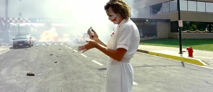 "¿Cuál es el mejor dato 'tras las cámaras' que conoces de una película?" (40 respuestas)