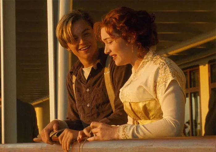Jack and Rose speaking on the ship