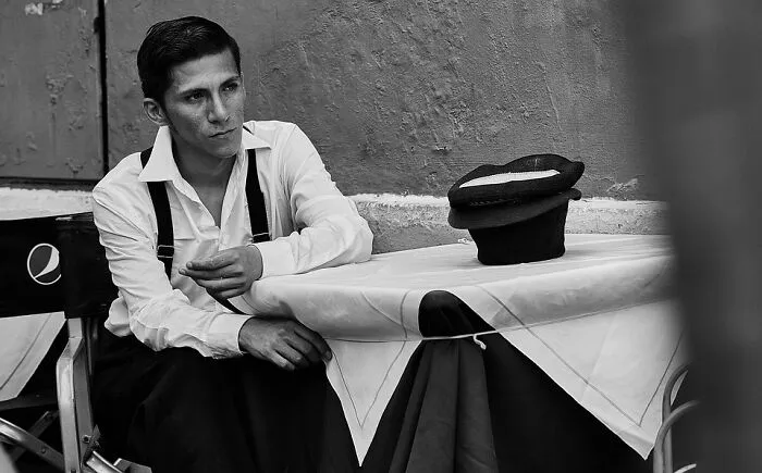 29 Hombres comparten cómo se dieron cuenta de que actuaban de forma "espeluznante" con las mujeres