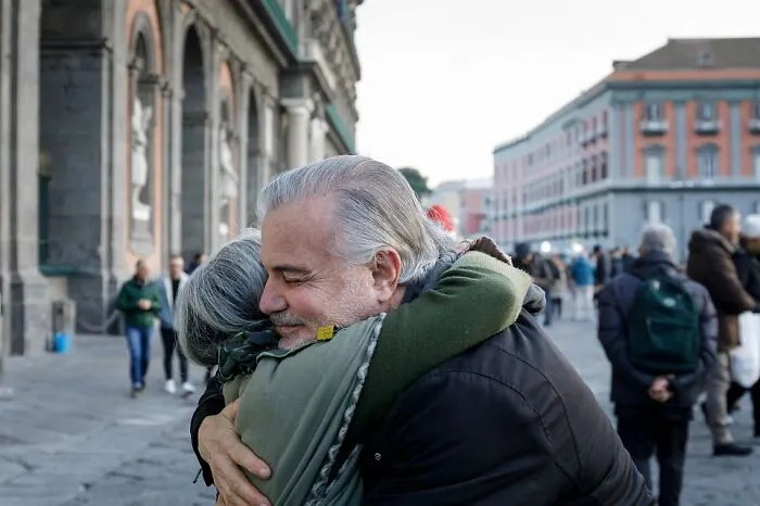 29 Hombres comparten cómo se dieron cuenta de que actuaban de forma "espeluznante" con las mujeres