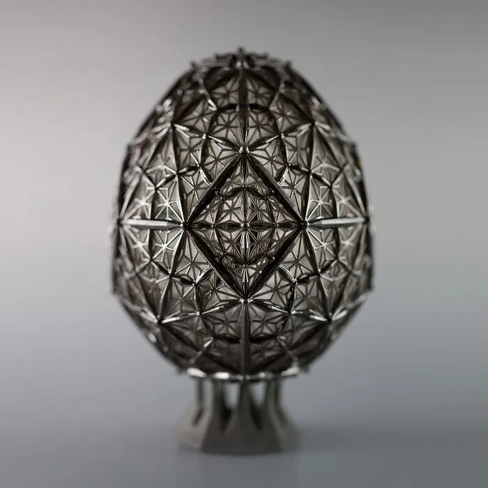 Easter Egg "Canarino" Black
