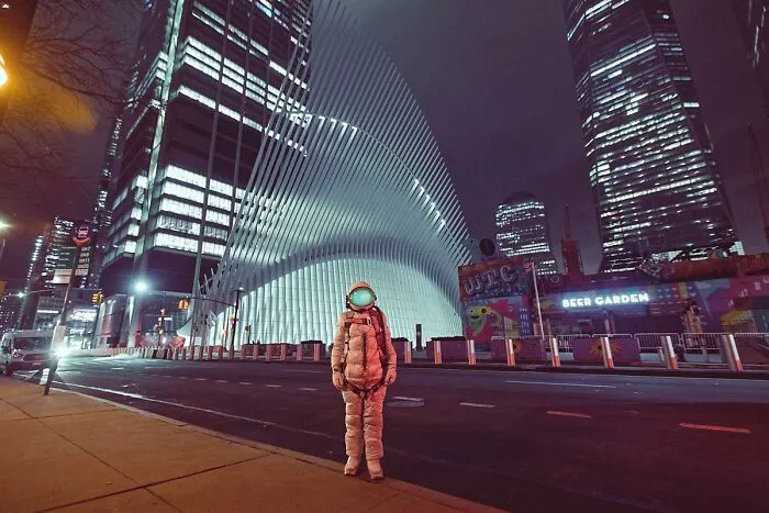 I Took 40 Pictures Of An Astronaut Character Posing Around Futuristic And Dystopian Cities