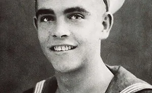 25 Photos Of Famous People Before They Became World-Renowned Celebrities