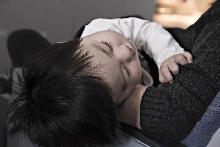 30 padres comparten las divertidas presunciones erróneas que han oído de personas sin hijos