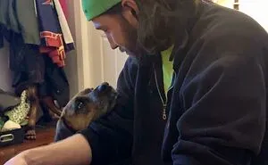 50 Pets Looking At Their Owners With So Much Love In Their Eyes, It Might Just Heal Your Soul (New Pics)
