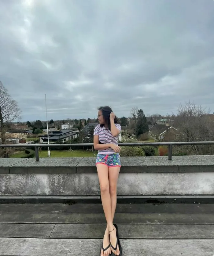 She Could Be An Olympic Swimmer With Those Flippers!