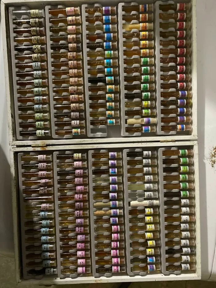Old School Chem Set Maybe? Found In Abandoned Building With No Info On It