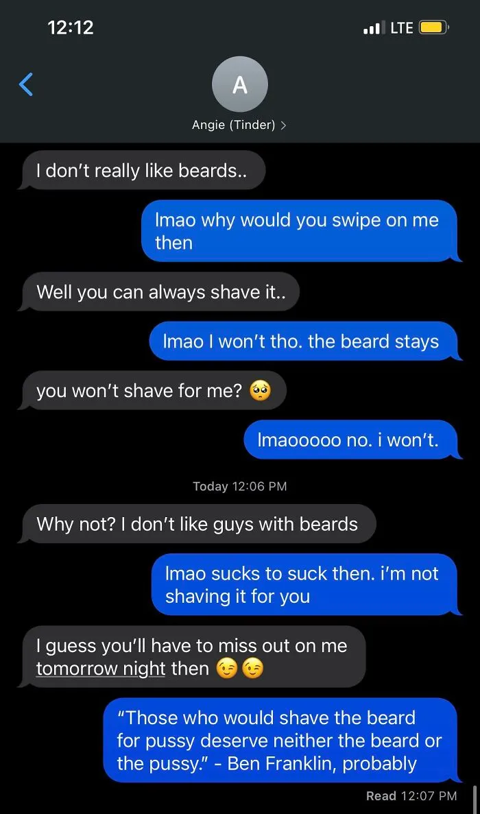 Tinder chat screenshot of people talking about beard 