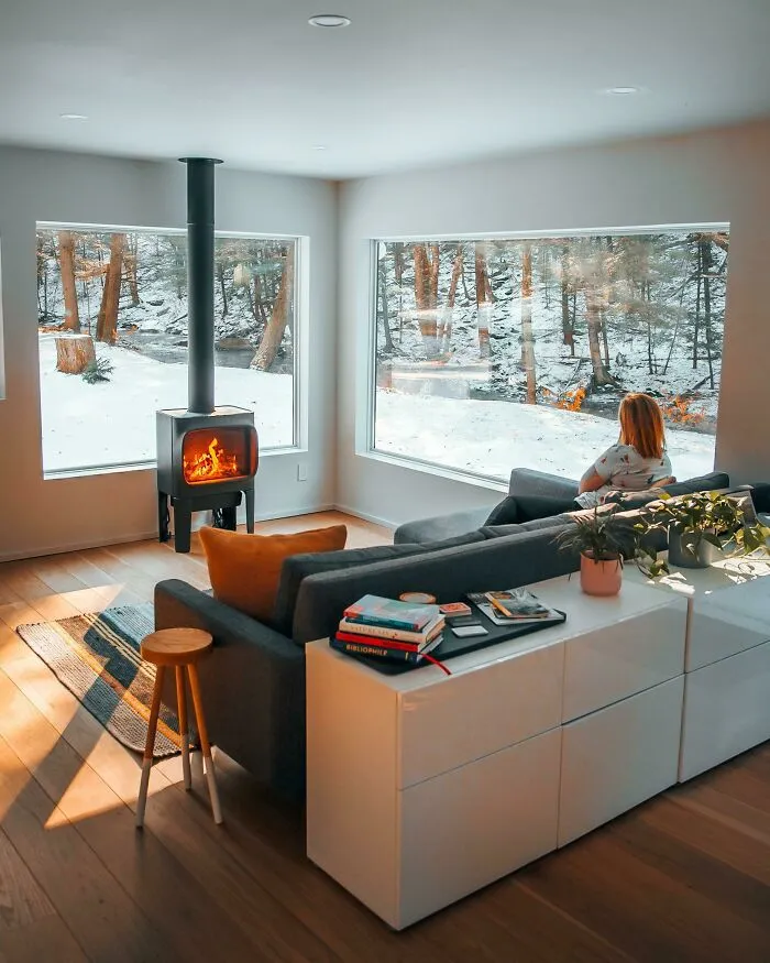 Bright & Cozy Modern Catskills Cabin