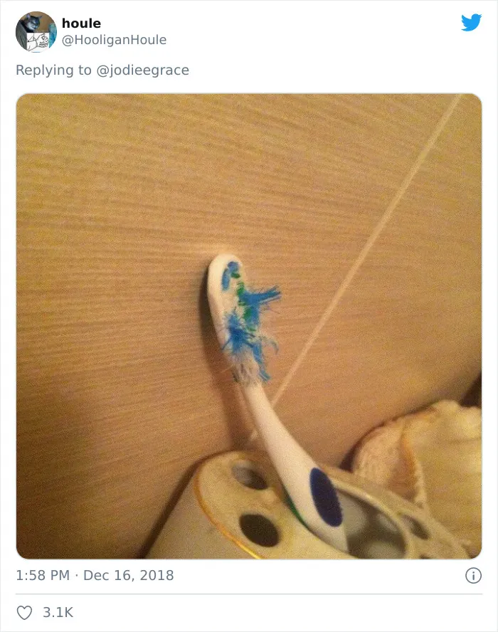 People On Twitter Share Pics Of Weird Stuff In Guys' Bathrooms And Here Are 35 Of The Best Ones
