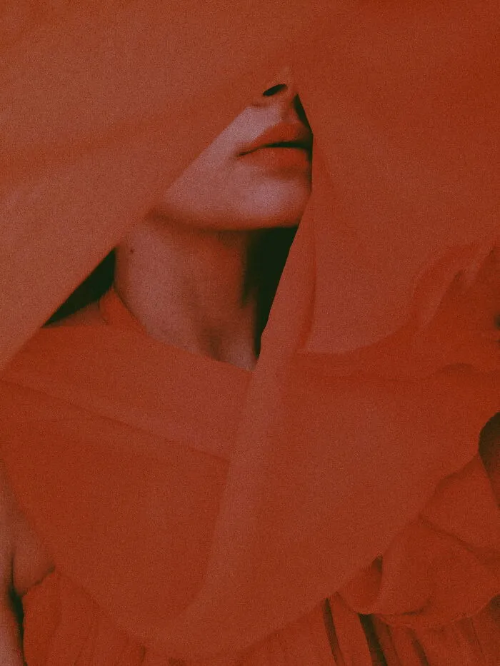 My "Autoportrait" Photography Series To Convey My Feelings Towards Art