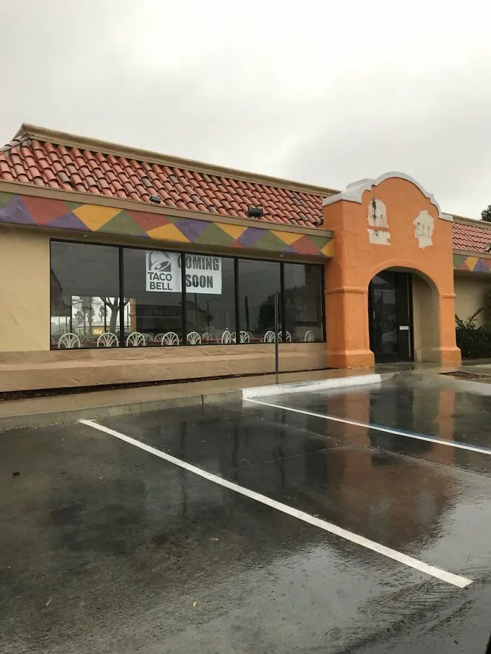 ¡Ja! No puedes engañarme. Eso solía ser un Taco B...espera