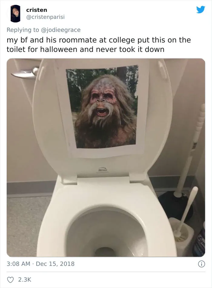 People On Twitter Share Pics Of Weird Stuff In Guys' Bathrooms And Here Are 35 Of The Best Ones