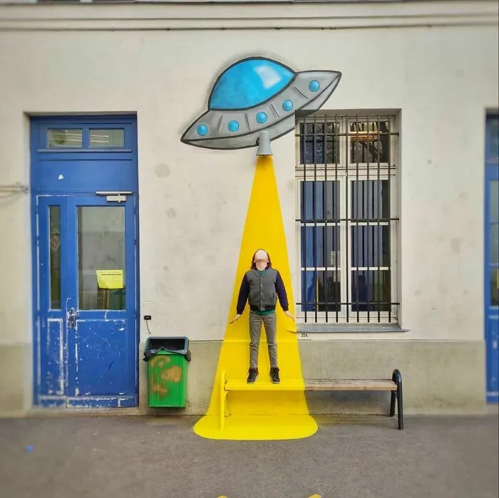 35 Divertidas obras de arte urbano incorporadas a las calles de París, por OakOak