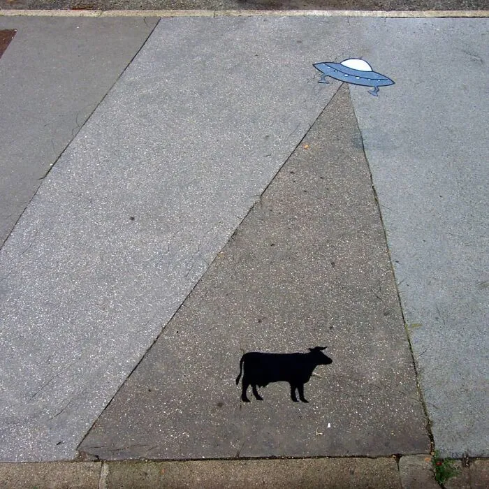 35 Humorous Street Art Pieces Incorporated Into The Streets Of Paris By OakOak (New Pics)