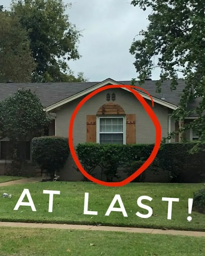 Carpenter Mocks Ridiculous Window Shutter Solutions On His Instagram, So Here Are 30 Of The Funniest New Pics