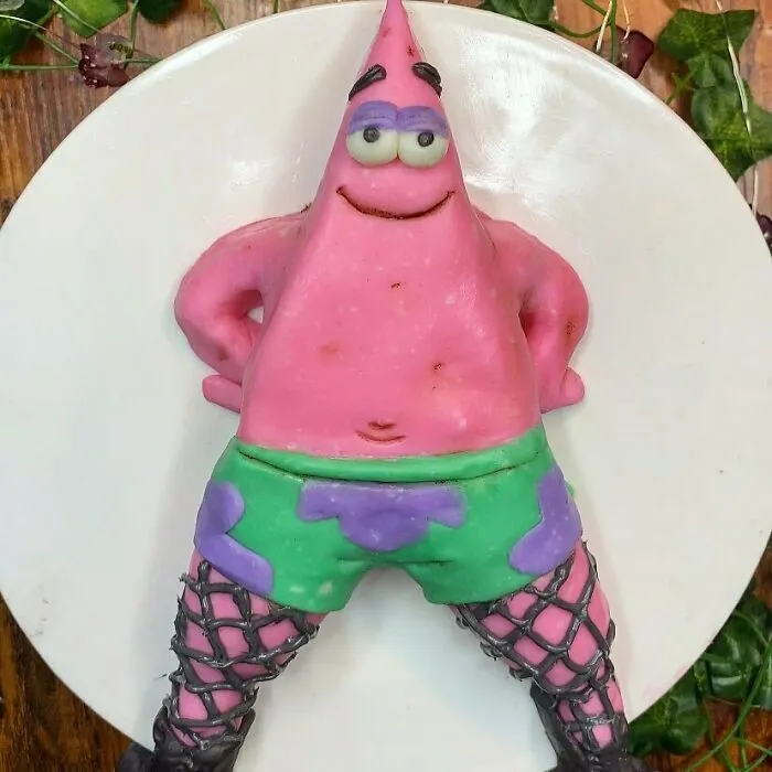 30 Cakes That Range From Cute To Unsettling By BakingThursdays